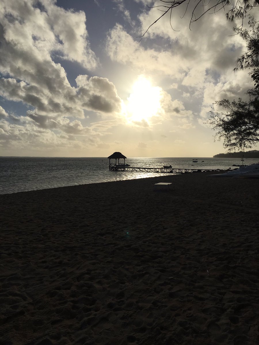 'James, why are you not going to bed? It's 10pm 'Because I am missing school' What can I reply to this? <a href="/IvyChimneys/">Ivy Chimneys Primary</a>