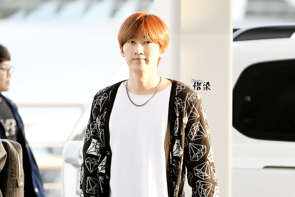fren_suju's tweet photo. 생일축해요 우리 은혁오빠 이혁재오빠 🎂🎉 #HappyBirthdayEunhyuk #HappyEunhyukDay 
@AllRiseSilver https://t.co/kE8IdoT8cW