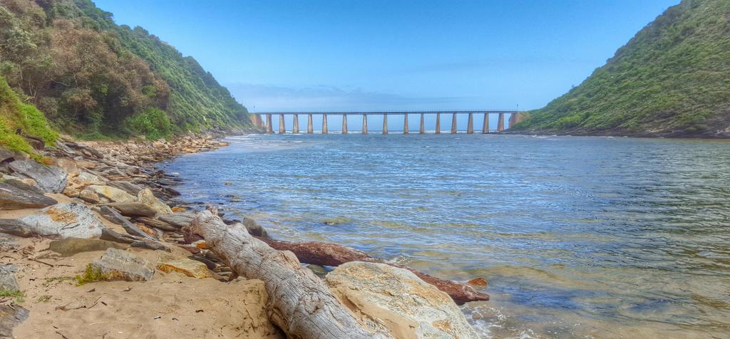 A beautiful dau out here in Wilderness #gardenroute <a href="/grkk1/">GR&KK</a> <a href="/SouthAfrica247/">South Africa</a> @SA_info <a href="/THESouthernCape/">SouthCape</a> <a href="/DiBrown5/">The Roaming Giraffe #Travel Writer</a>