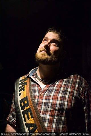 bears_bro's tweet photo. Easter Bear Dance Berlin - Mr. Bear Germany 2016 and Mr. BearInternetGermany 2016 https://t.co/4Q4qAYyE1j