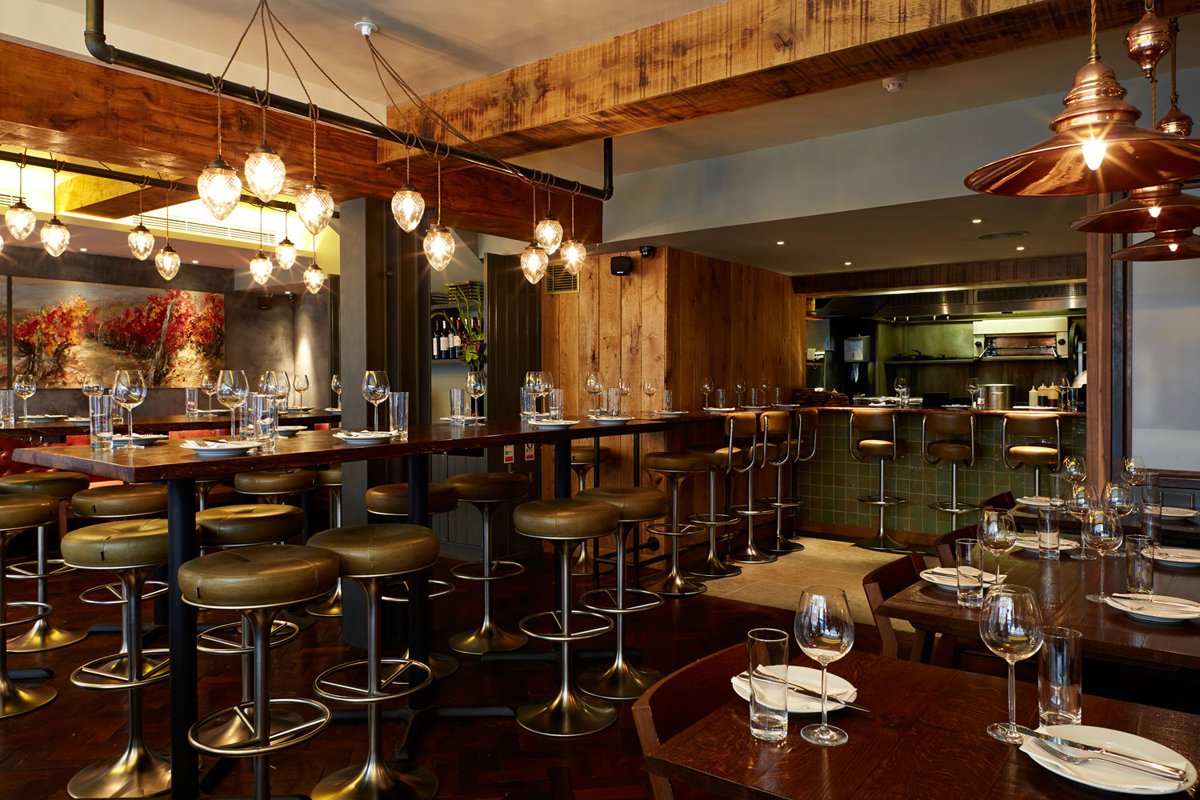 SaltYardJobs's tweet photo. @EmberYard is looking for a passionate junior sous chef!Email your CV now to georgina@saltyard.co.uk @SaltYardGroup https://t.co/qR8lJhxeC0