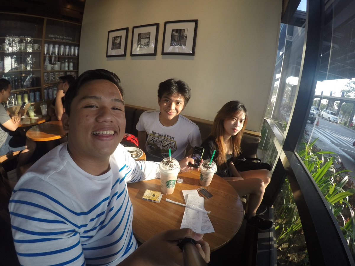 pauliexharks's tweet photo. Today was a good day. @hezred @chebbyyy #4layf 👨‍👨‍👧 https://t.co/eePSs7Pc9u