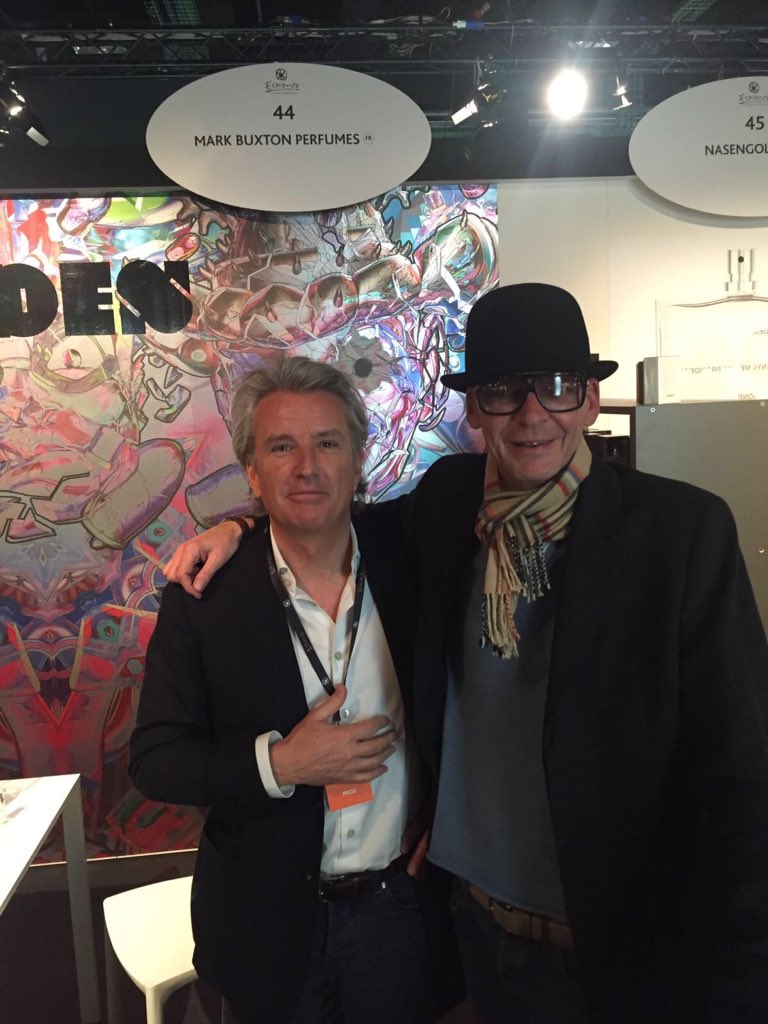 YVRA1958's tweet photo. Warm encouter with master perfumer @MarkBuxtonParf. Always inspires me with his original creations! #esxence #yvra https://t.co/FVLdeqgOYz
