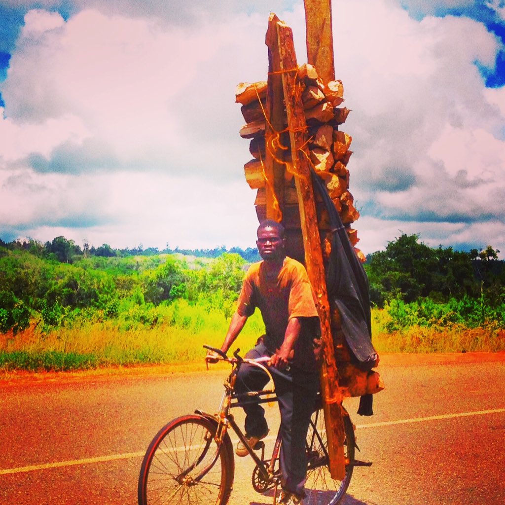 UbuntuMakasi's tweet photo. #Love 4 #Africa &amp; its resilient people! #travelafrica #ontheroad #storytelling #thisisAfrica #filmmaking #doccie https://t.co/qmJlifFe4W