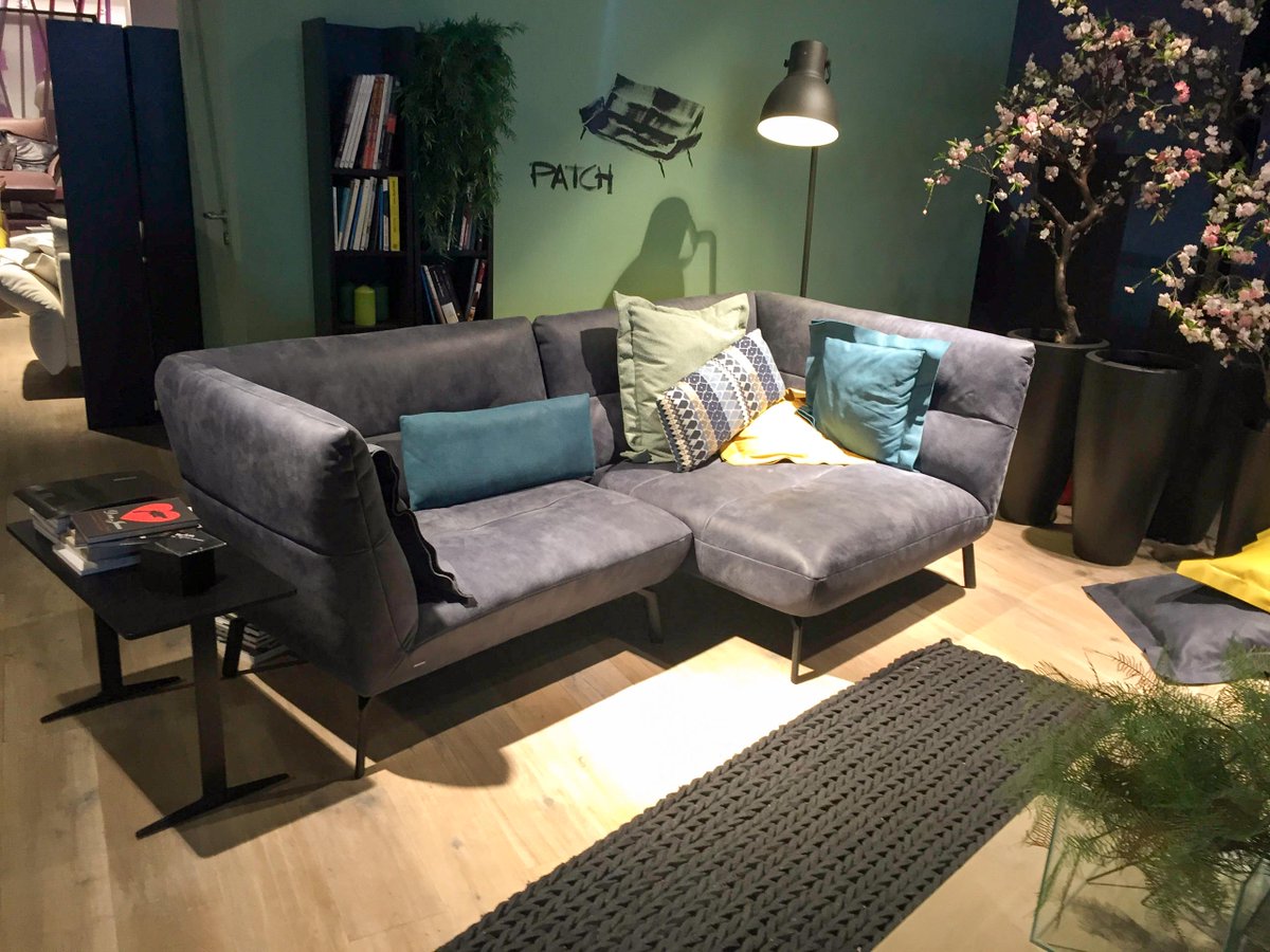 excella_italia's tweet photo. #ModernSofa #CreativeSofaDesign #ModernSofaColour #LeatherSofaDesign https://t.co/DWViI6gMBP