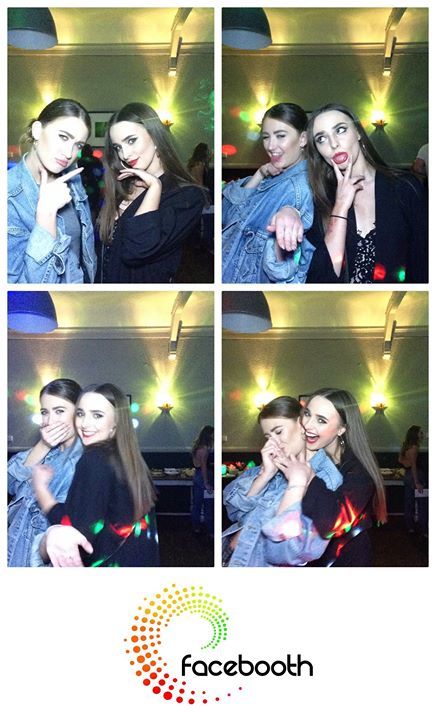 FaceboothUK tweet picture