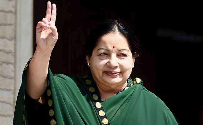 ndtv's tweet photo. #AssemblyElections: AIADMK will be on its own in Puducherry https://t.co/UkveCmLWMS https://t.co/5vNyWyzlWd