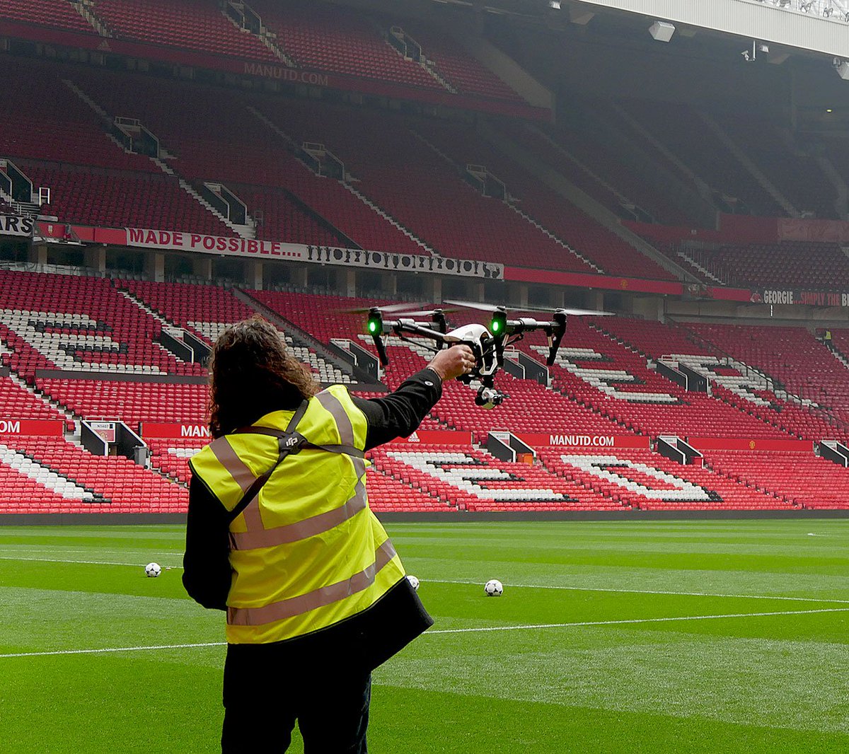 FarRobotics's tweet photo. Drone flying - Man Utd Old Trafford for #MineAction day.  #MAHA @DJIGlobal @UNMAS @theGICHD @fabw_uk @MAGsaveslives https://t.co/vXEC55jtfa