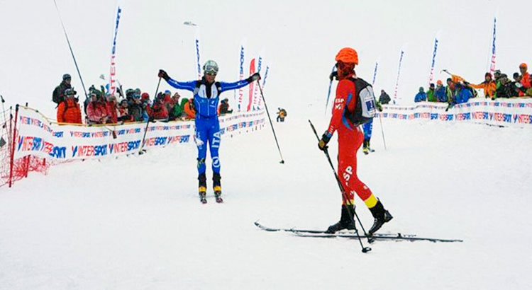 Fisiofficial's tweet photo. COP-PA AS-SO-LU-TA PER MICHELE #BOSCACCI! SUPER ITALIA #wearefisi @SkimoItaliaTeam >https://t.co/5hZI4sYy4D https://t.co/2Yh6qmR16F