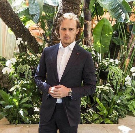 SamHeughanIta's tweet photo. #SamHeughan - #Outlander Press in LA 😍 https://t.co/xh3ylUR8YI