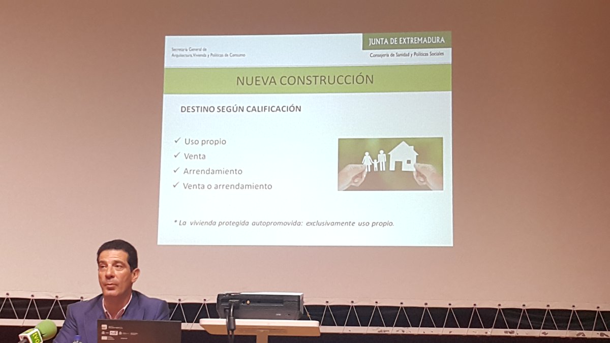 Impulsadp's tweet photo. @Impulsadp asistió en #Olivenza a la reunión informativa del Plan de #Rehabilitación y #Vivienda de @Junta_Ex https://t.co/1ZMZzOeMXx