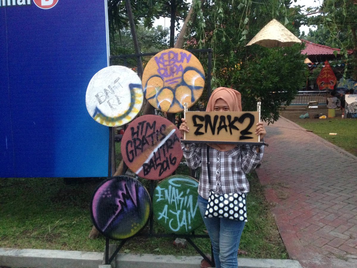 terumburupa's tweet photo. #kebunrupafest @KabJombang @Info_Jombang https://t.co/CphxQQ5WMV
