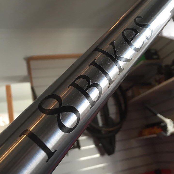 18bikes's tweet photo. Not a permanent finish, but I do rather like the raw steel look.
#18bikes #wemakeframes #w… https://t.co/4wEoa8OsOK https://t.co/3COSigyVsc