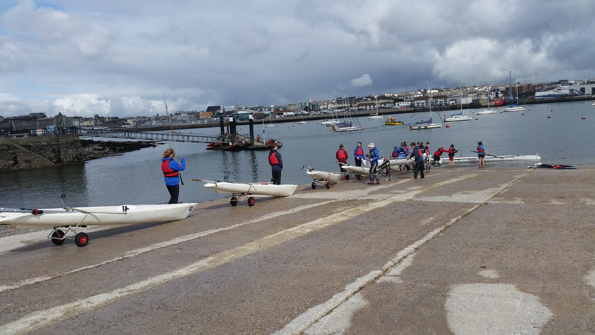 MountBattencntr's tweet photo. #Rowing time from @MountBattencntr with #super weather in @britainsocean #plymouth @BritishRowing  @activedevon https://t.co/Kku8UxThk1