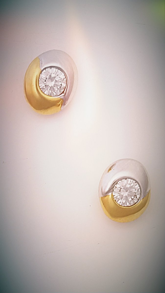 brooklandsjewel's tweet photo. Diamonds are a girls best friend, and Aprils Birthstone, #Diamonds #Bling #April #Birthstone #Jewellery https://t.co/oLJ58kXpUD