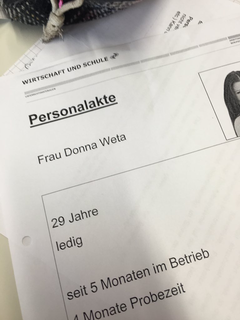 typical_german's tweet photo. #youknowyouregermanwhen deine Lehrer versuchen lustig zu sein https://t.co/uVhFX9LR3c