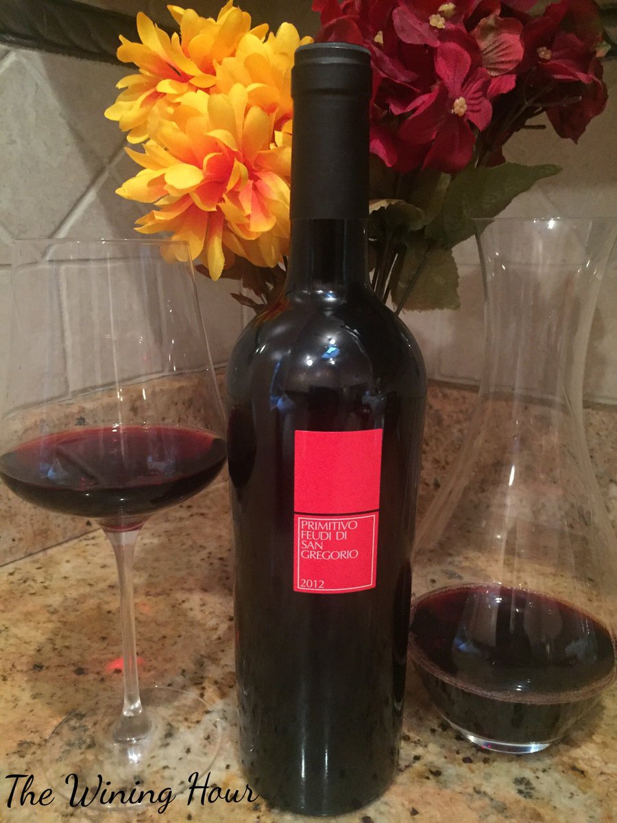 TheWiningHour's tweet photo. The Wining Hour: Piacere dell'Apulia: #Primitivo e Cavatelli https://t.co/Xo6DFYYQGc #Puglia #vino @FavaroClaudia 🍷 https://t.co/FjurmUzl2q