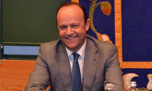 UnileverSpain's tweet photo. RT@GranConsumoTv: Jaime Aguilera: "Es necesaria una nueva generación de líderes" https://t.co/BpCWwWRIE5 @IISanTelmo https://t.co/mYRWxnhxwc