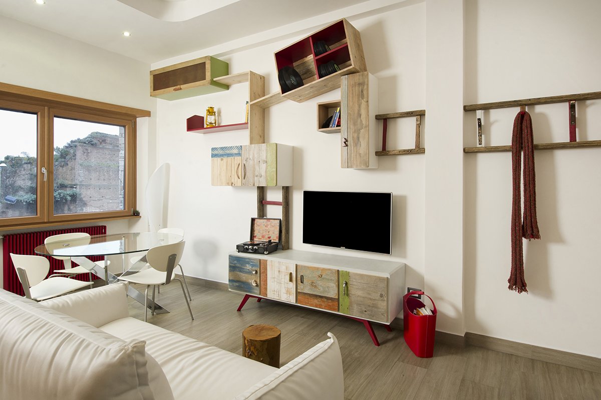 laquercia21's tweet photo. #interioris #design #interiordesign #pareteattrezzata #reclaimedWood #oggettirecuperati #scala #recupero #riusio https://t.co/g24P7aafse