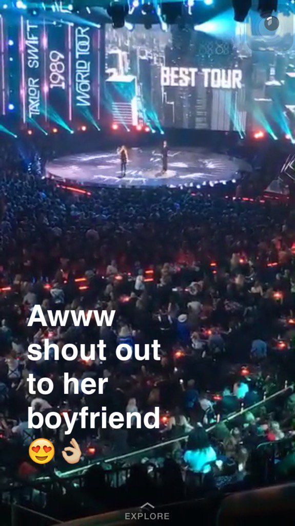 caitswift13's tweet photo. CONGRATZ TO THE QUEEN WHO LITERALLY SLAYS THE WORLD 💖SO PROUD OF HER #iHeartAwards https://t.co/lrXAqv89vz