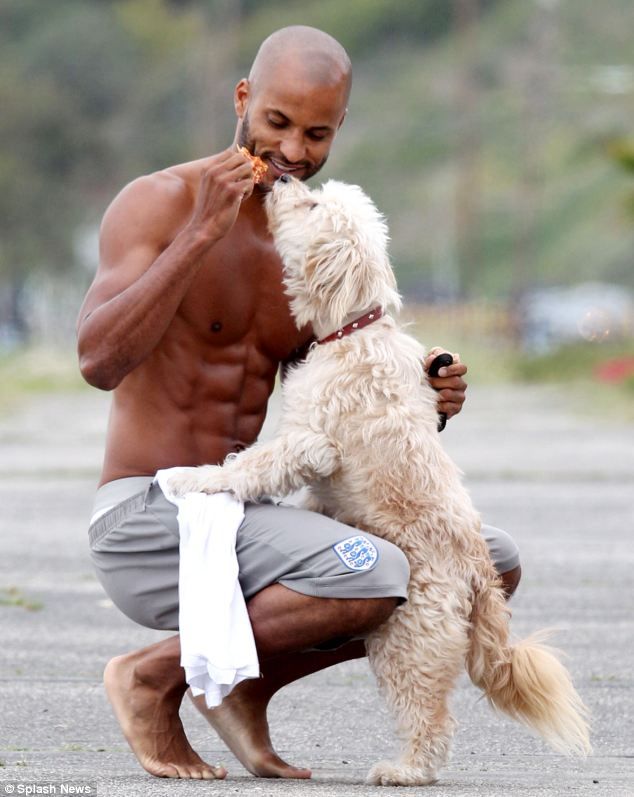 SimplyBeUK's tweet photo. Need some #mondaymotivation? Here's @MrRickyWhittle topless with his cute dog... <3 #mancrushmonday #mondaymancrush https://t.co/wT7Xd64oTb