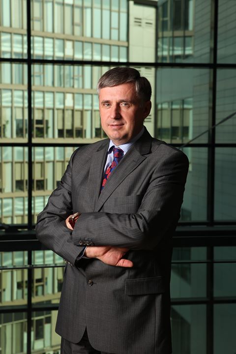 risemoldova's tweet photo. RT| @risemoldova publică #panamapapers Nr.1: legăturile #offshore ale ex-premierului #Sturza https://t.co/IIgEwRJxHP https://t.co/8gu2sfsrkX