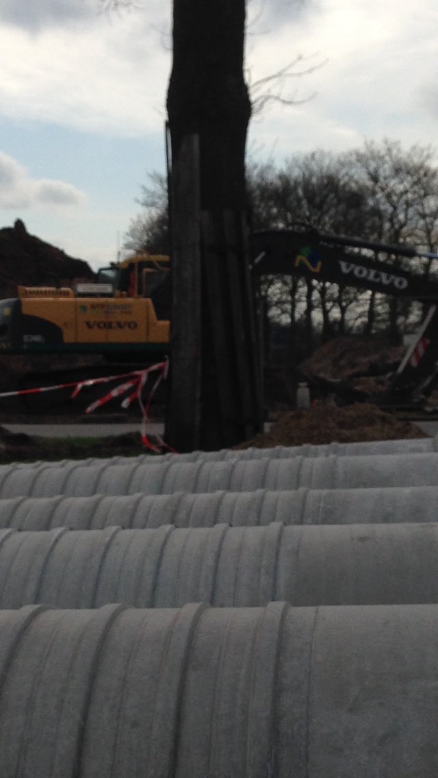 JanHWessels's tweet image. Buizen rond 900 en 500 in @berkelland, ism @ntpinfra uit Enschede. Natuurlijk Blue Tube😊 Waarom? Duurzaam, daarom😎