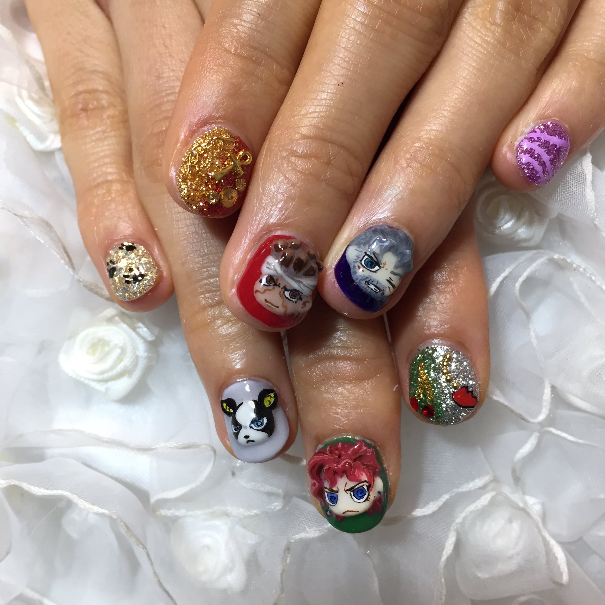 Stoneocean橘屋 痛ネイル屋さん V Twitter お客様ネイル ジョジョ ３部スターダストクルセイダースよりジョースター御一行を3dで可愛く乗っけました ポルナレフ 承太郎 花京院 ジョセフ アヴドゥル イギー それぞれのモチーフも入れて可愛い痛ネイルに