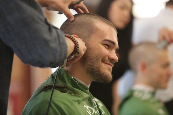 🎉👏 <a href="/PhiAD_TCNJ/">Phi Alpha Delta TCNJ</a> went bald for a cause and raised over $20k for <a href="/StBaldricks/">St. Baldrick's Foundation</a> bit.ly/1V3ZVt2 👏 🎉
