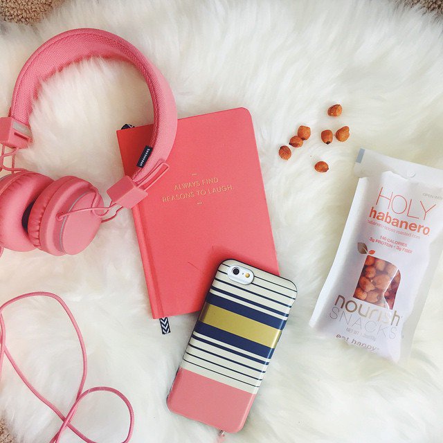 BrightstarAcc's tweet image. @agent18 is bringing fashion forward phone cases that provides excellent protection as well! bit.ly/AccessoriesAca…