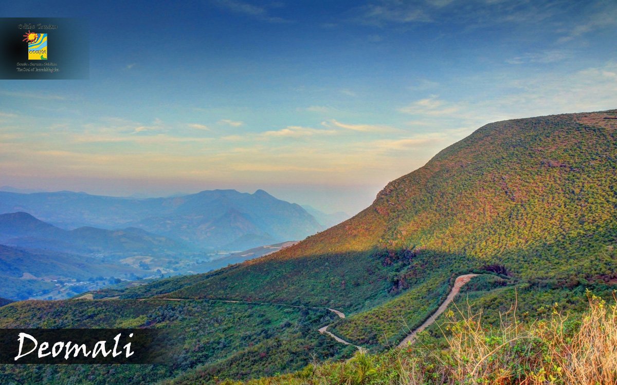 odisha_tourism's tweet photo. #Deomali β The #highest & #largestmountain peak of Odisha. https://t.co/bgY2QdnkcO