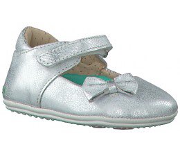 BabyShoezNL's tweet photo. Hoge #korting bij https://t.co/jjjGT7otpD. Kijk snel en pak een laatste paar #schoenen of #slofjes. op=op! https://t.co/obvqB3mLDB