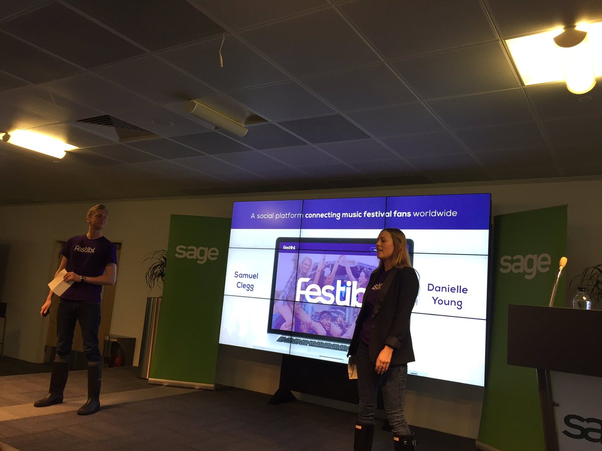 sageuk's tweet photo. Fantastic pitches -- thank you @chummunity @zhang_joanne @Festibl #5050tech https://t.co/no5gbxRg72