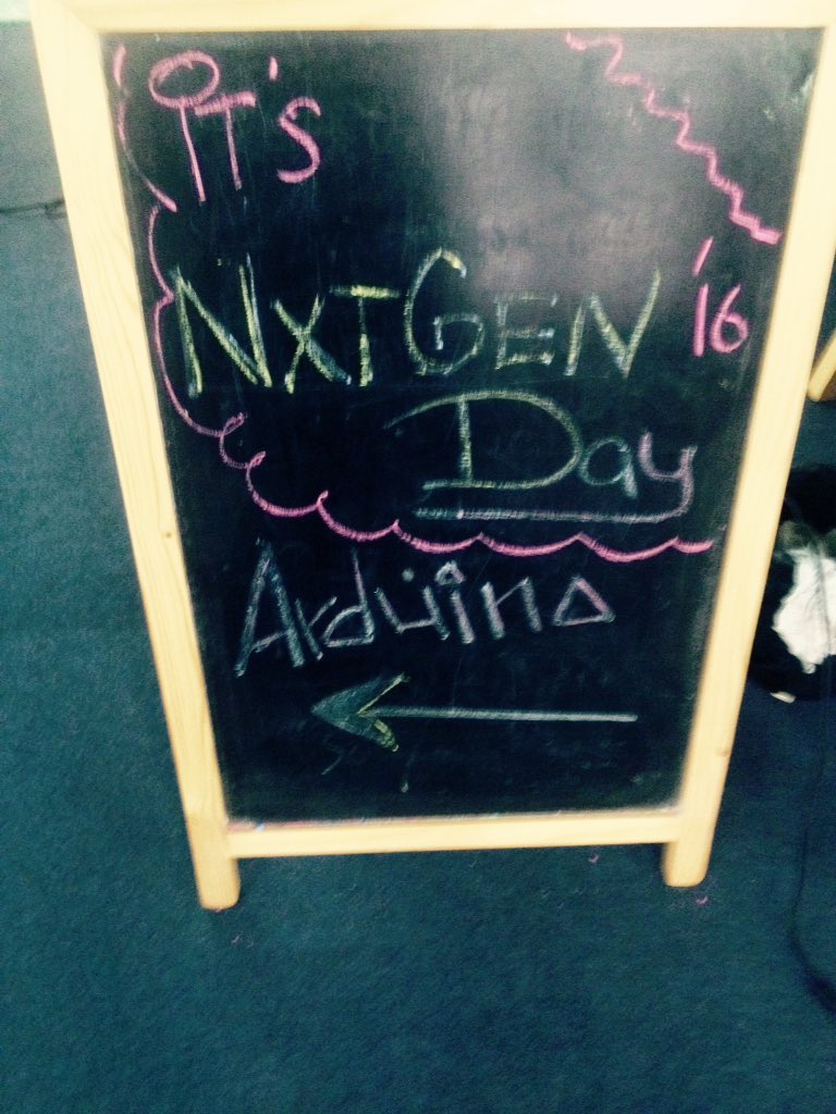 peshawar2o's tweet image. Happening at @basecamppk #NXTGEN16 #ArduinoD16 #Arduino #skills #learning #makers