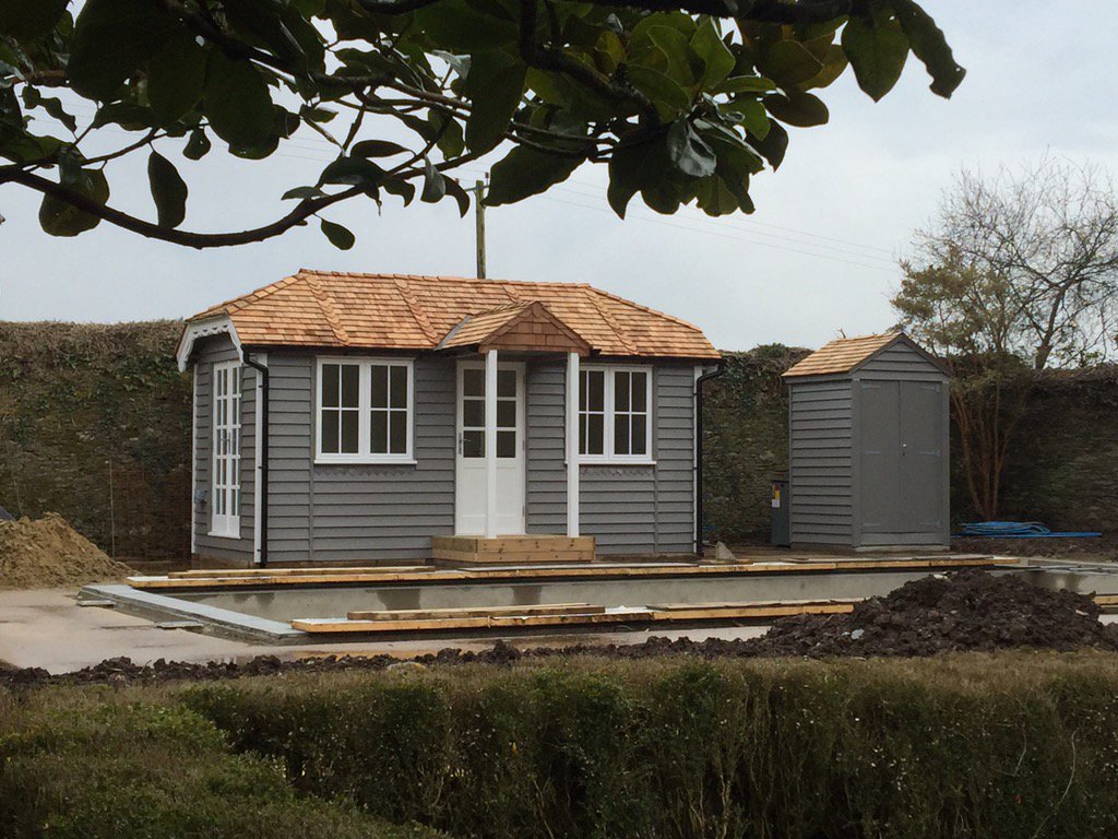 timelessgr's tweet photo. @timelessgr Pool house project complete. Traditional feel with a fresh, modern internal finish. https://t.co/Qv90EzvloT