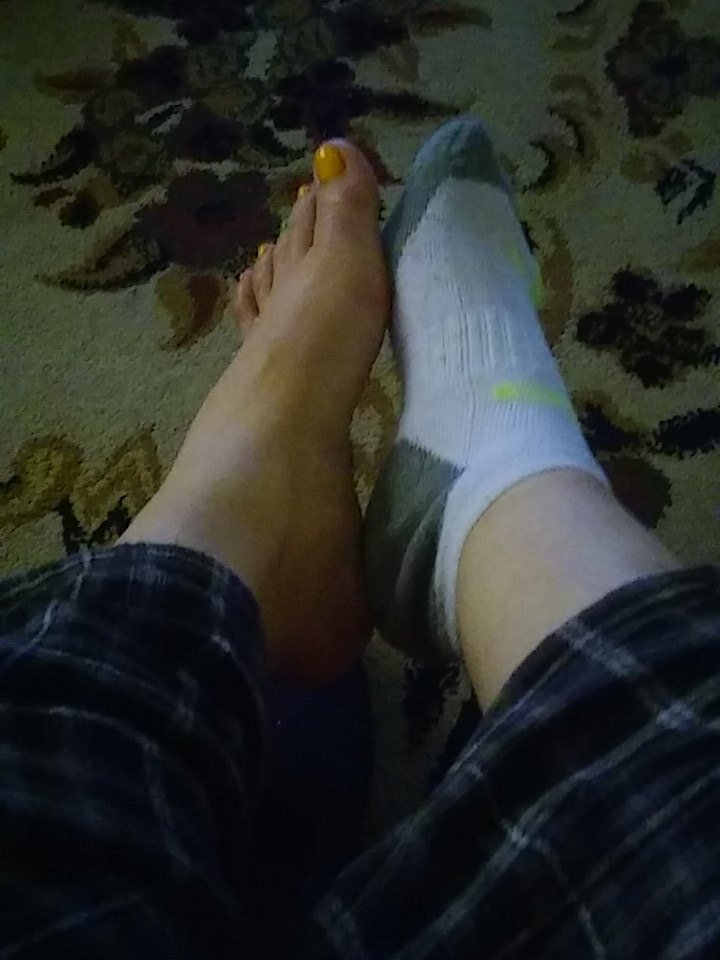 aroyalLiontwins's tweet image. Anyone else wake up with this #struggle #struggleisreal  #sockstruggle #sleeping wrong