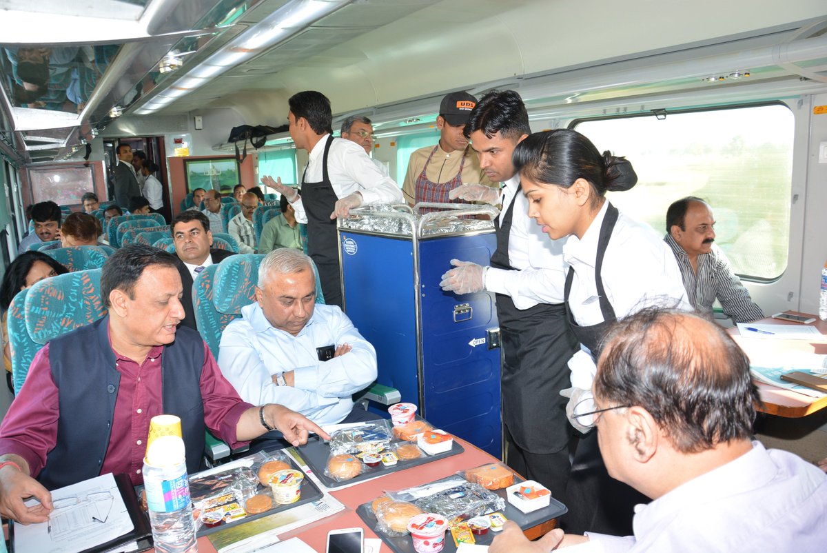 drm_dli's tweet image. #GatimaanExpress-BrandNwBenchmrk in HistryofIR
IstTime in IR-Polite&amp;amp;WellGroomd TrainHostesses&amp;amp;Stwrds @sureshpprabhu