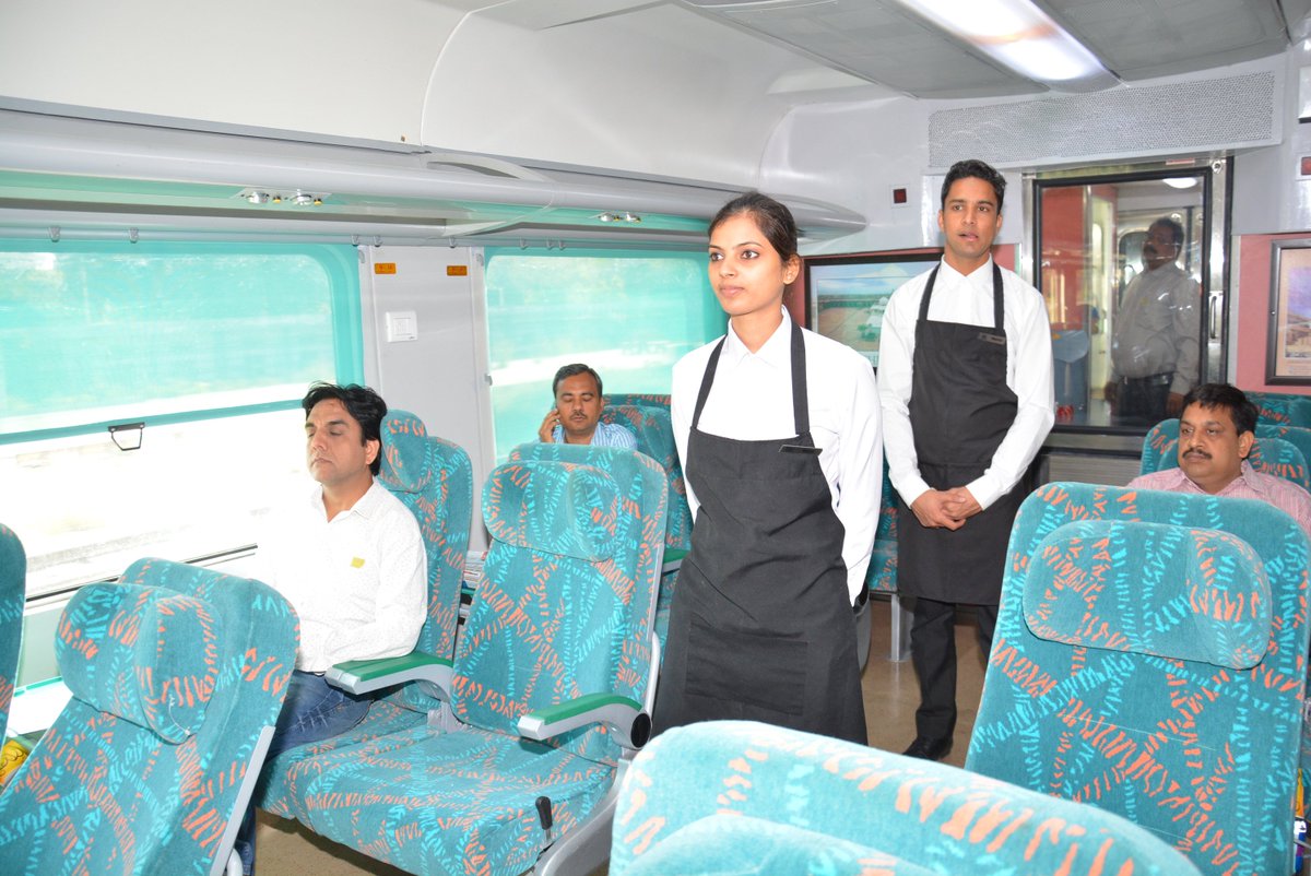 drm_dli's tweet image. #GatimaanExpress-BrandNwBenchmrk in HistryofIR
IstTime in IR-Polite&amp;amp;WellGroomd TrainHostesses&amp;amp;Stwrds @sureshpprabhu