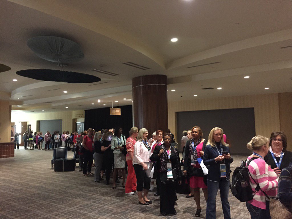 Hundreds of nurses lined up for the Medline Breast cancer awareness breakfast at #aorncongress in Anaheim