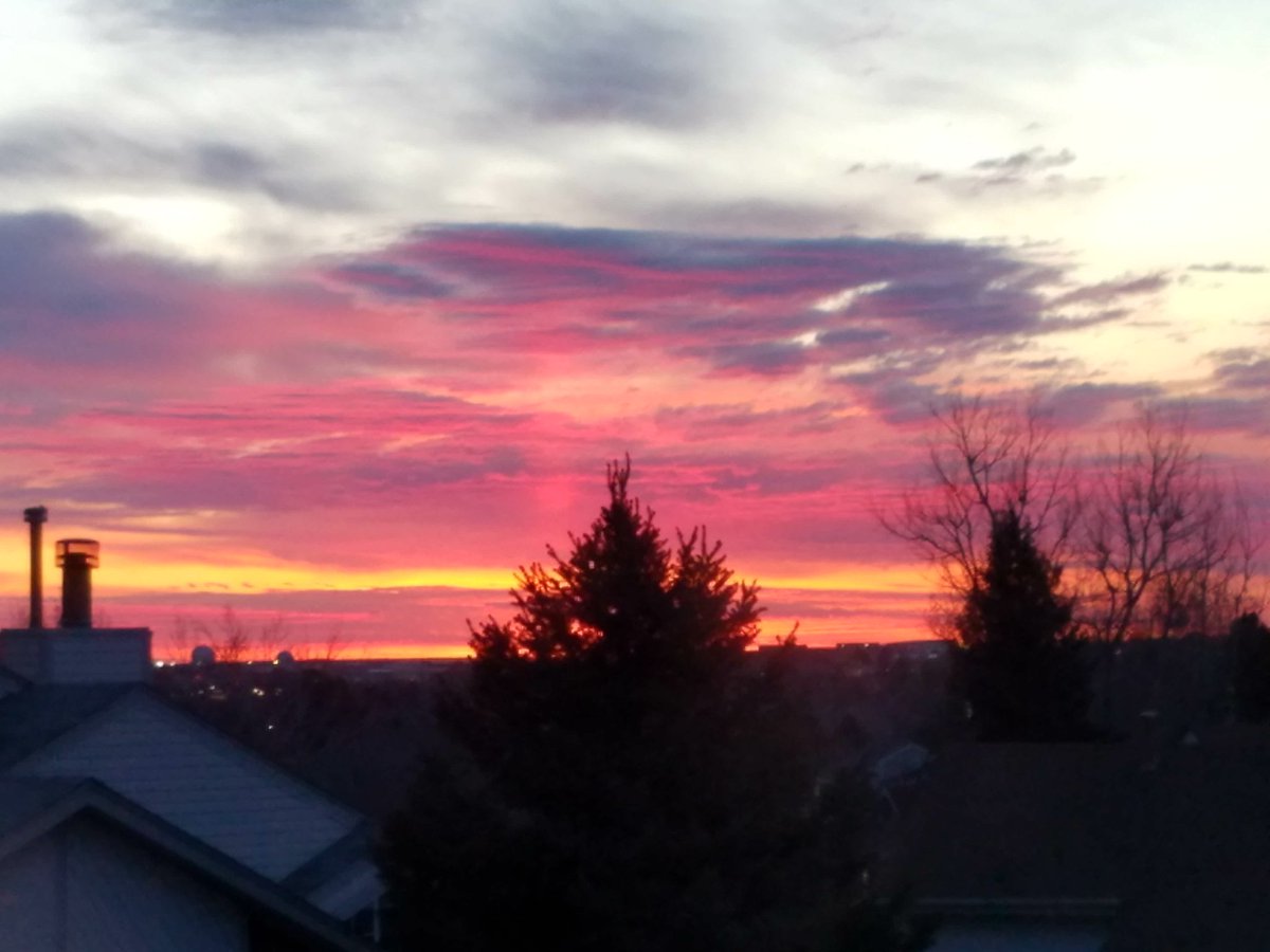 ClassenBmwc65's tweet photo. From the rising of the sun to its setting, the Lord's Name is SO WORTHY to be PRAISED  (and WORSHIPPED and ADORED!!) https://t.co/6n9NvOBQdE