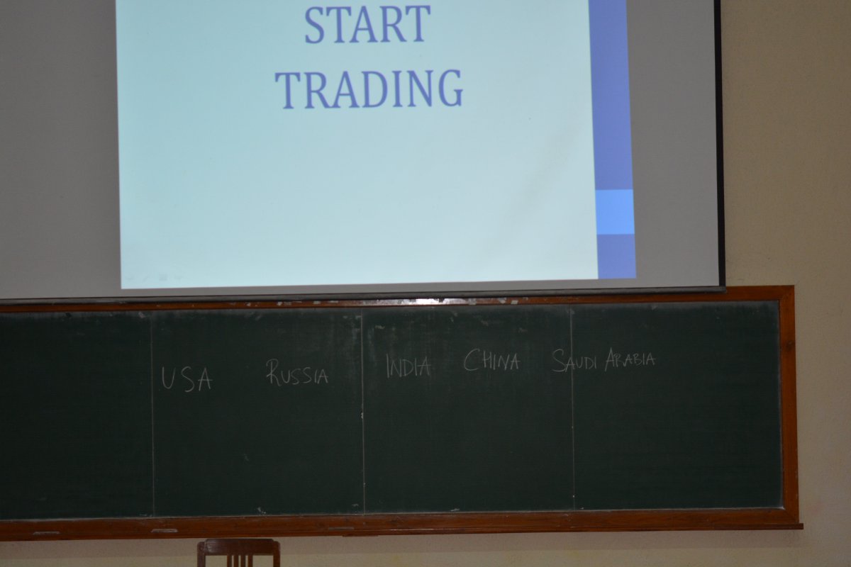 NetImpactIITKGP's tweet photo. Sustainable Trading event at #NIxIITKharagpur. #NetImpactx https://t.co/7OZzmL46w4