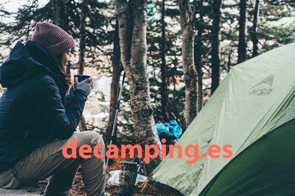 Domain name decamping.es is for sale #domainname #camping #vacations #premium #domains for sale #dominio #web