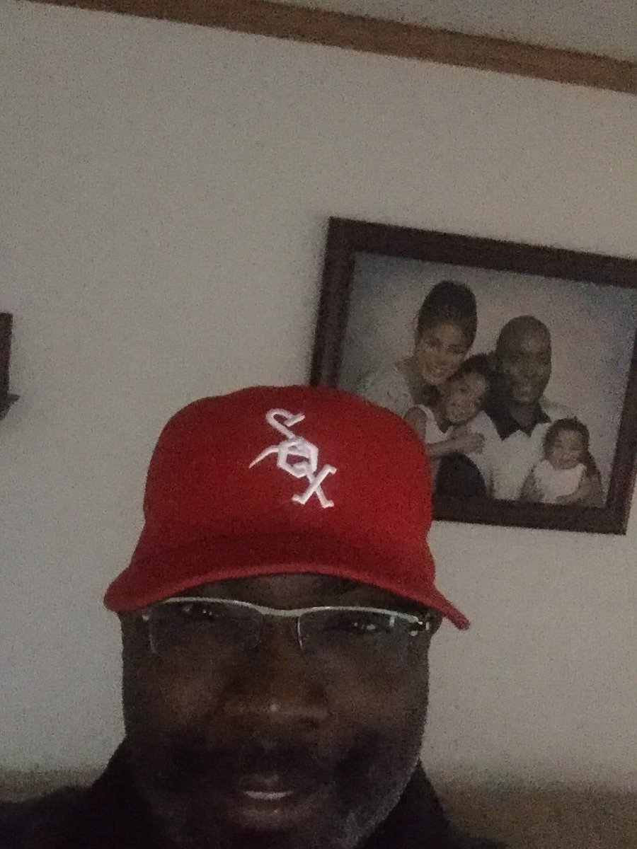 68shaubooker's tweet photo. #OpeningDay #CapsOn #2Many2ChooseFrom https://t.co/iFV1X2Rsi3