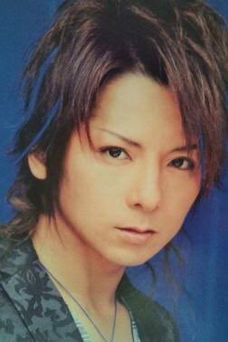 ট ইট র Yuki男 ちゃんゆき やっぱ松岡充イケメンすぎるわ 日本の40代の画像に上がらないのが不思議なんだけど でも調べたら整形云々 泣 人にやさしくの時の印象から変わんないんだけどなぁ T Co Gkhaqoz4xi