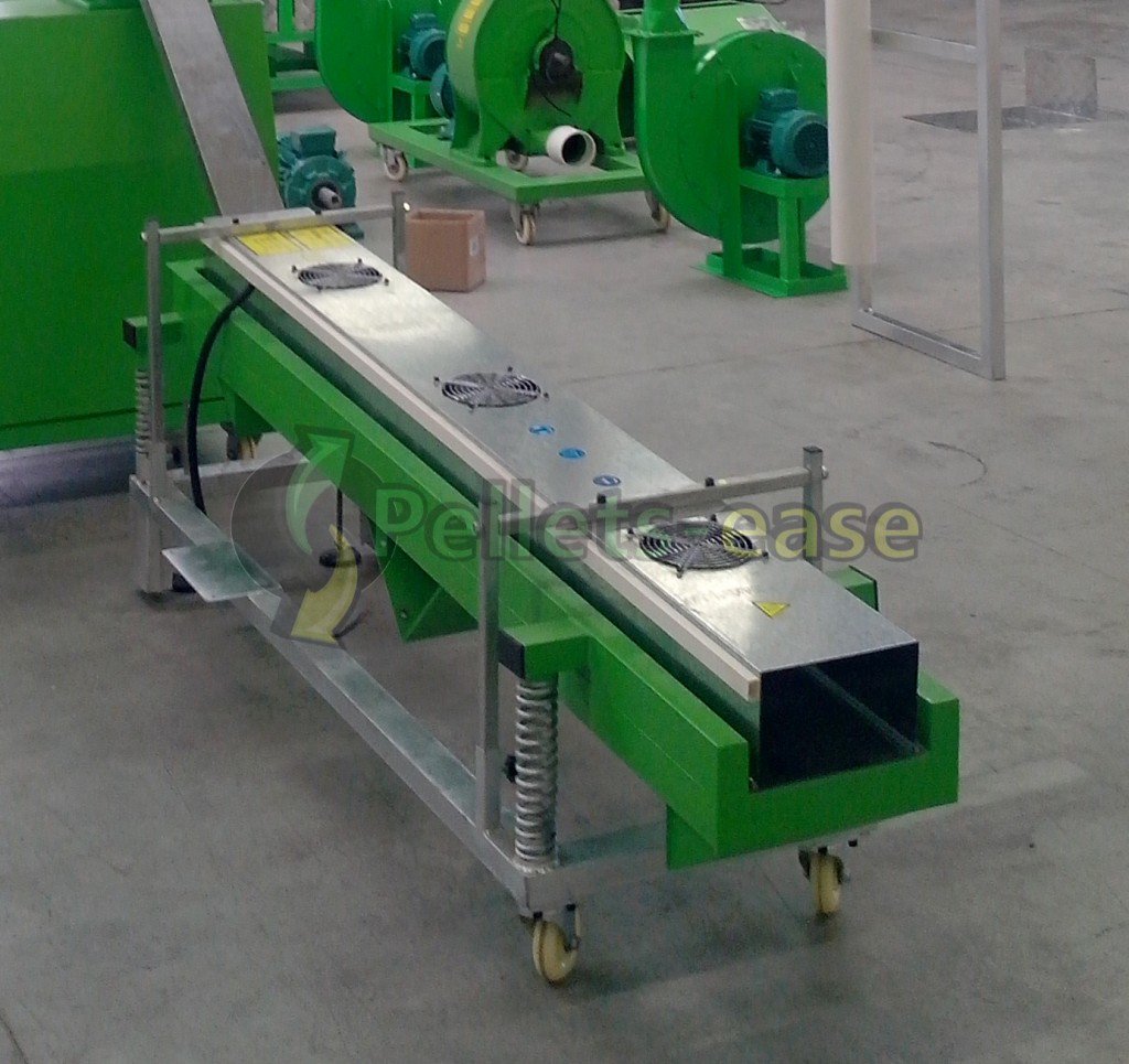 Production de #pellets #granulés avec les pelletiseurs francais #pelletsease pelletsbois is.gd/RZuFPZ