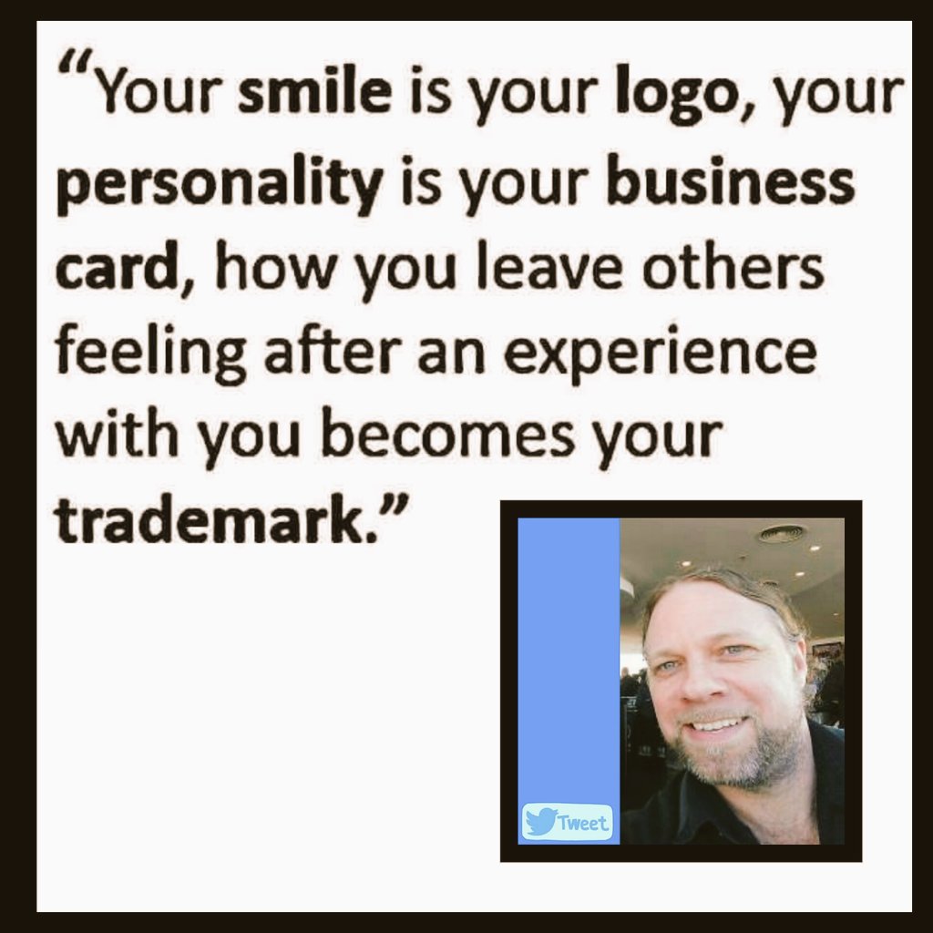 Pietervschie's tweet photo. You don't have to be big. You have to be #remarkable . - Joe #Pulizzi #quote https://t.co/JtbEMbE0V9