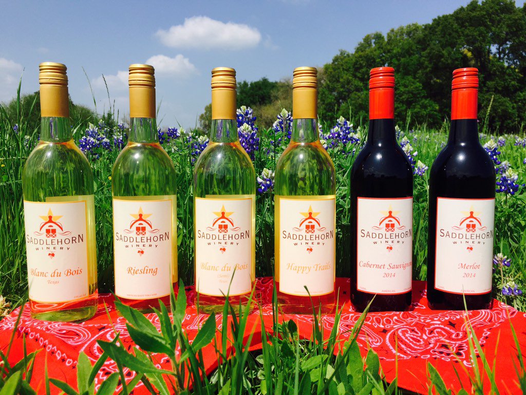 Saddlehornwnry's tweet photo. #FLIWC results are in! 6 #SaddlehornWnry wines awarded. Yeehaw! See more at https://t.co/P6cpS91sjW https://t.co/wj6y48XMYg