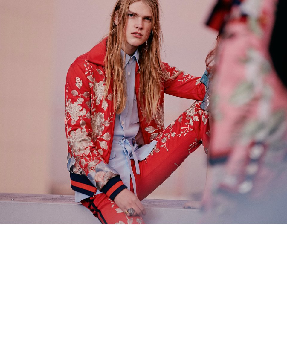 gucci gold pants