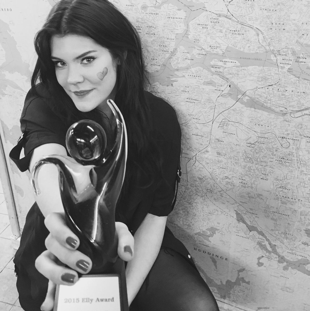 matswurnell's tweet image. Här är de hetaste namnen på Stockholms undergroundscen / klubbliv.alltomstockholm.se/2016/04/har-ar… #stockholm #techno #underground