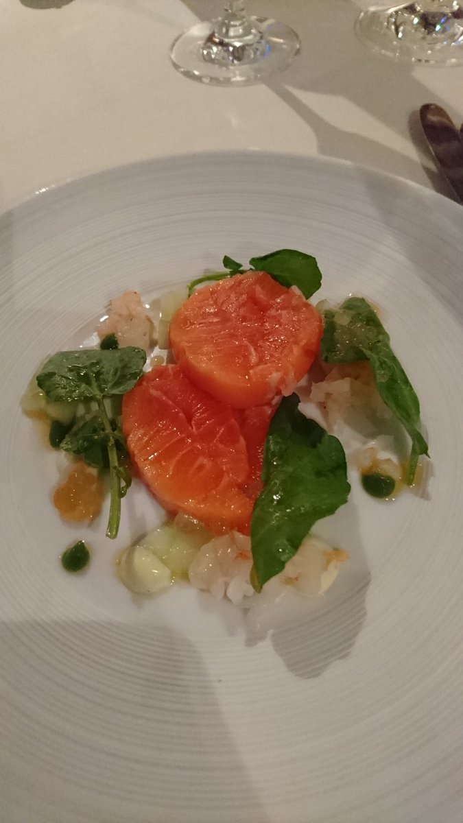 LisaStoliar's tweet photo. Beautiful food at JSW, Petersfield. https://t.co/s1EVV4U4Sb